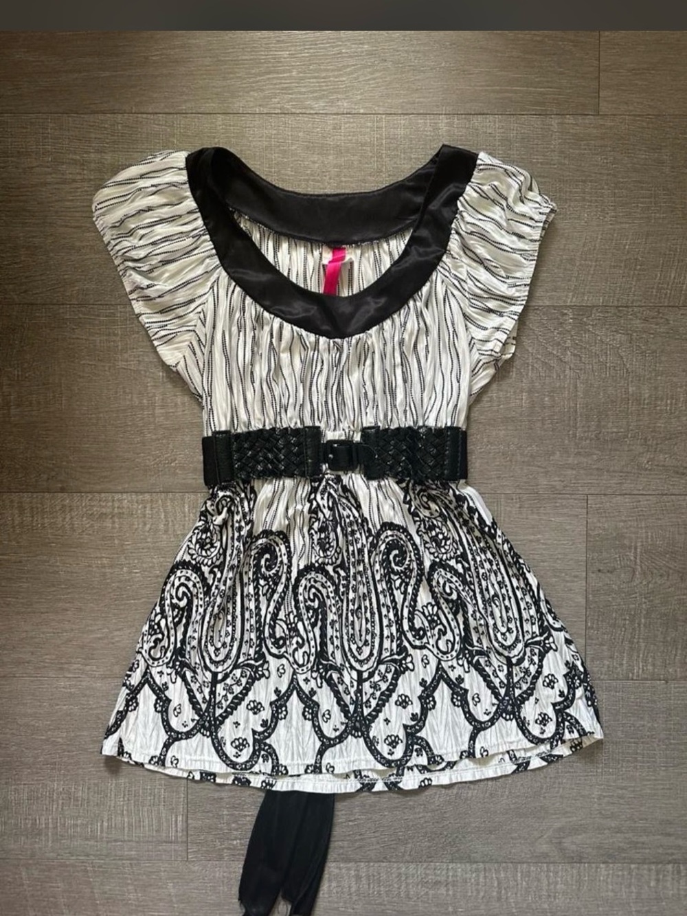 Vintage black and white babydoll top with black belt and tie back detail
